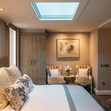 The Dean Court Hotell York Exteriör bild