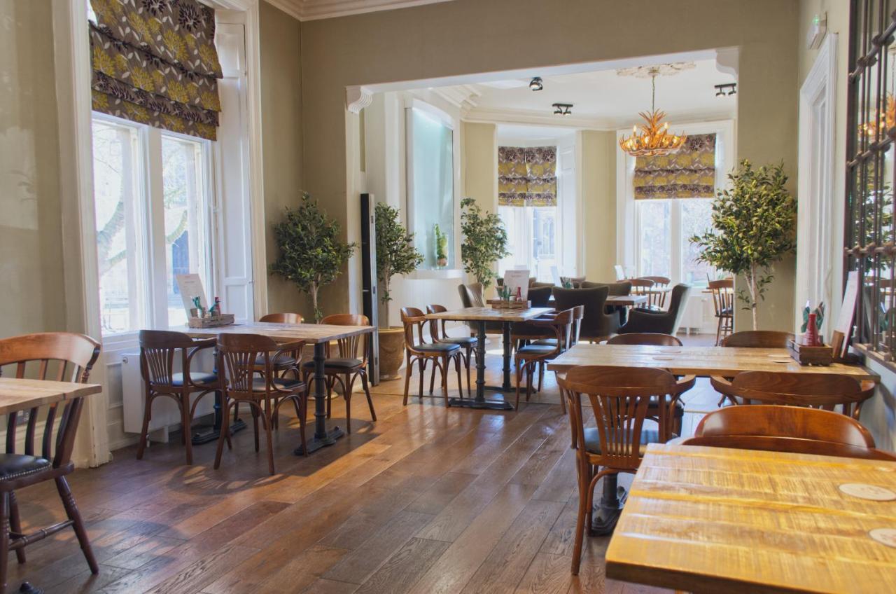 The Dean Court Hotell York Exteriör bild