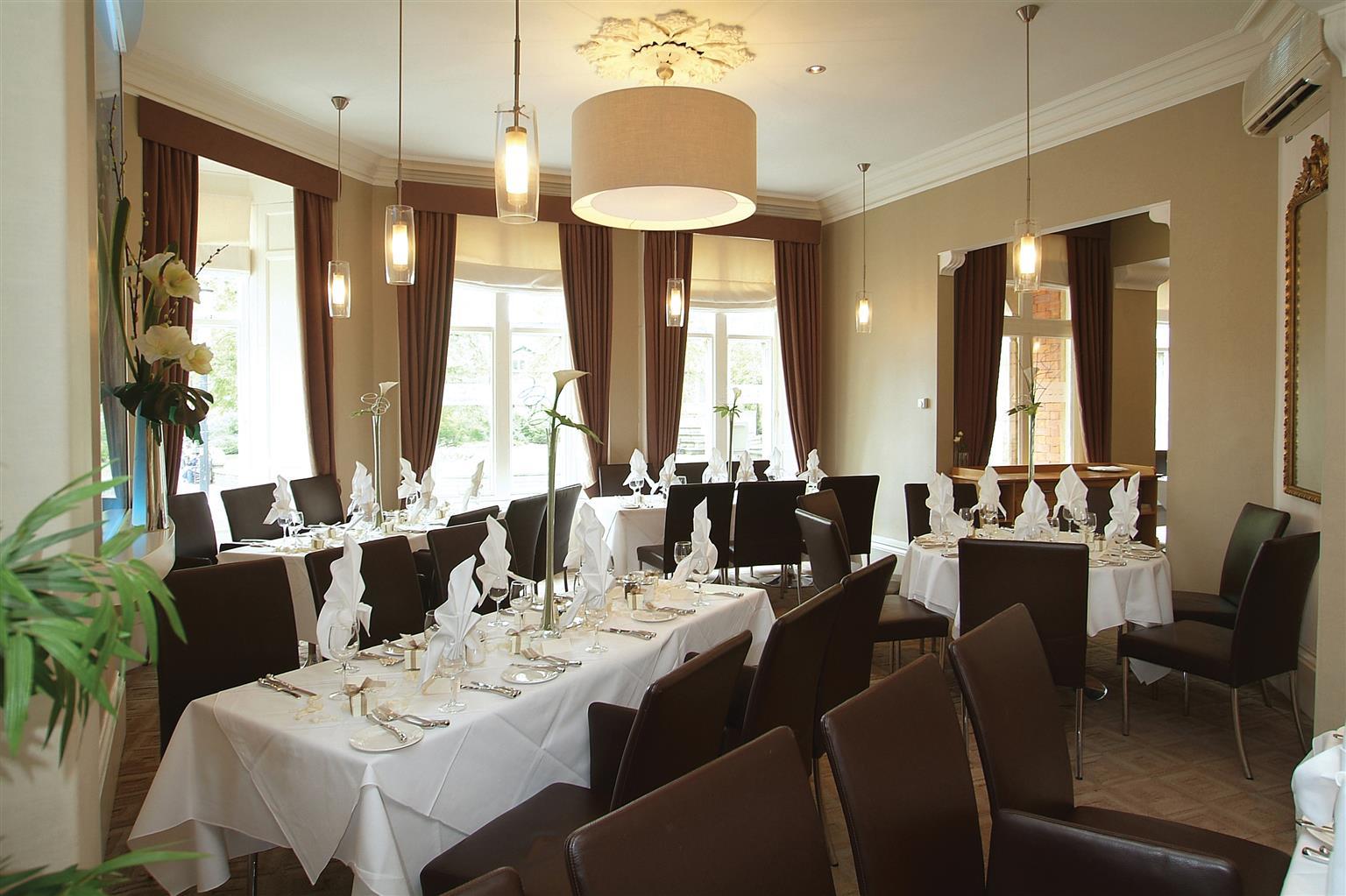 The Dean Court Hotell York Exteriör bild