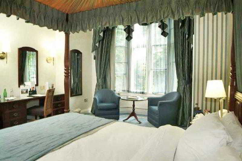 The Dean Court Hotell York Rum bild